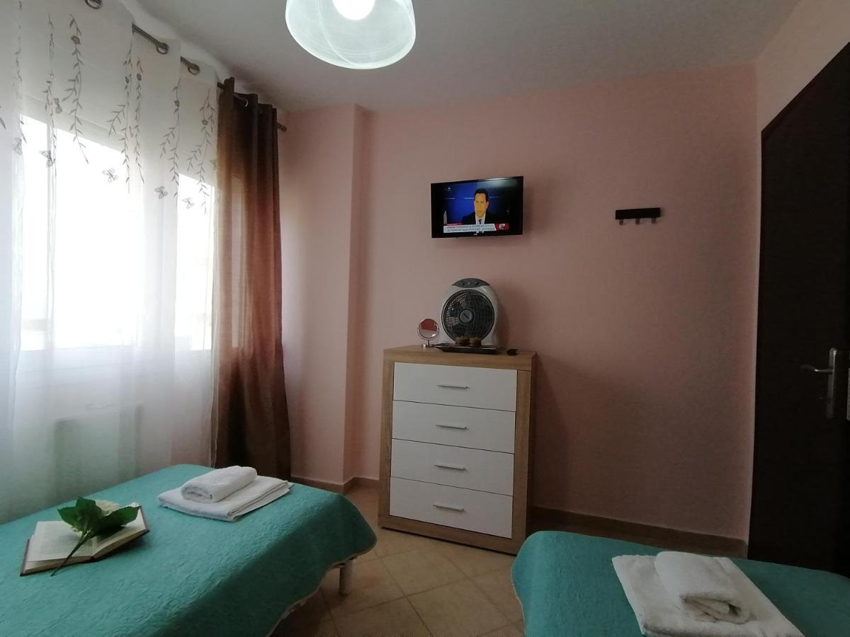 Ferienwohnung Bella Casa Néa Péramos Exterior foto