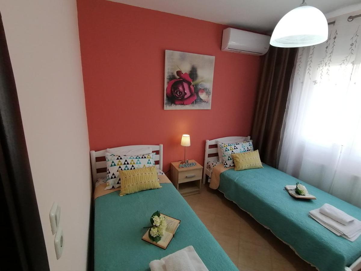Ferienwohnung Bella Casa Néa Péramos Exterior foto